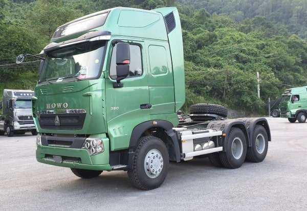 Xe đầu kéo Howo 380